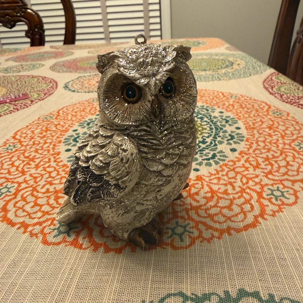 GORGEOUS sparkly owl figurine